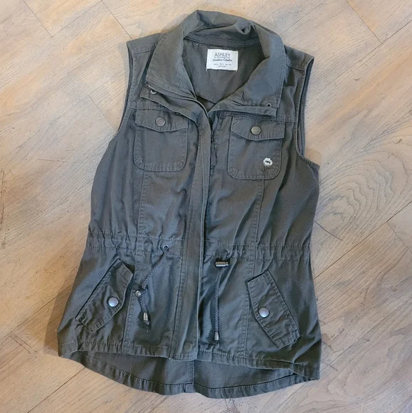 ✨Ashley Olive Green Utility Vest - Picture 1 of 6